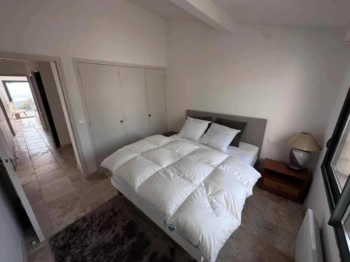Charmante Villa 3 Chambres Avec Jardin, Climatisation Et Parking Aux Issambres - Fr-1-768-45 Les Issambres