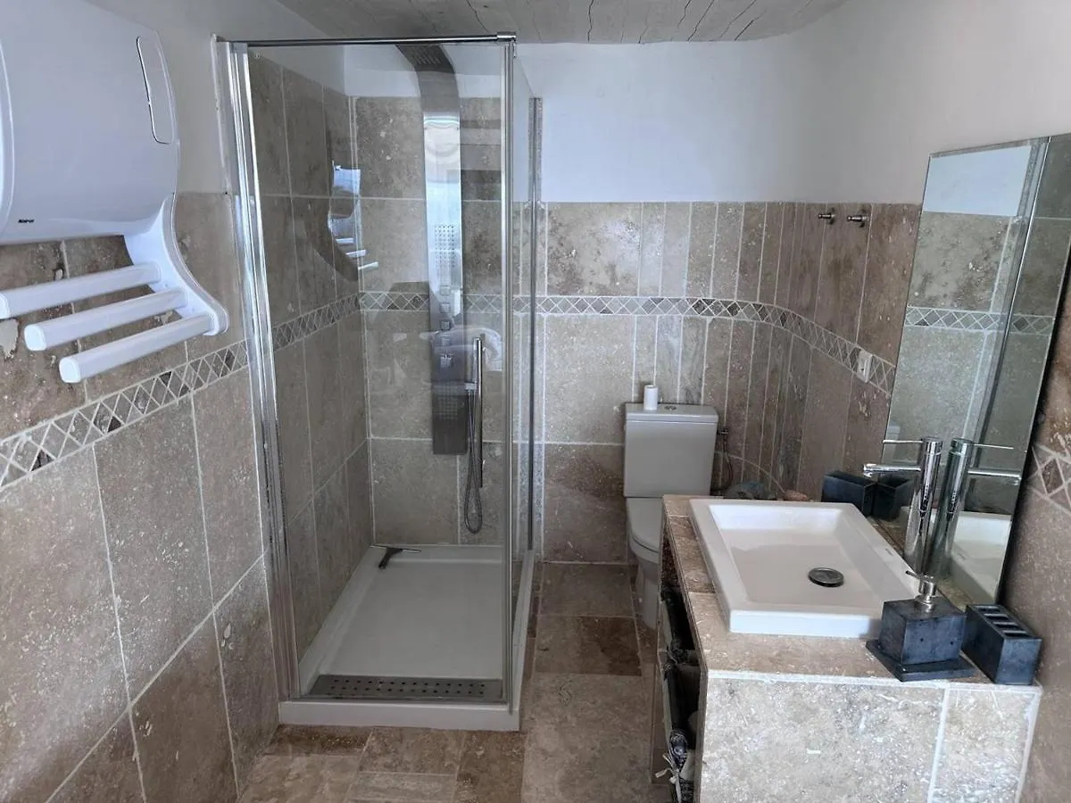 Charmante Villa 3 Chambres Avec Jardin, Climatisation Et Parking Aux Issambres - Fr-1-768-45 Les Issambres